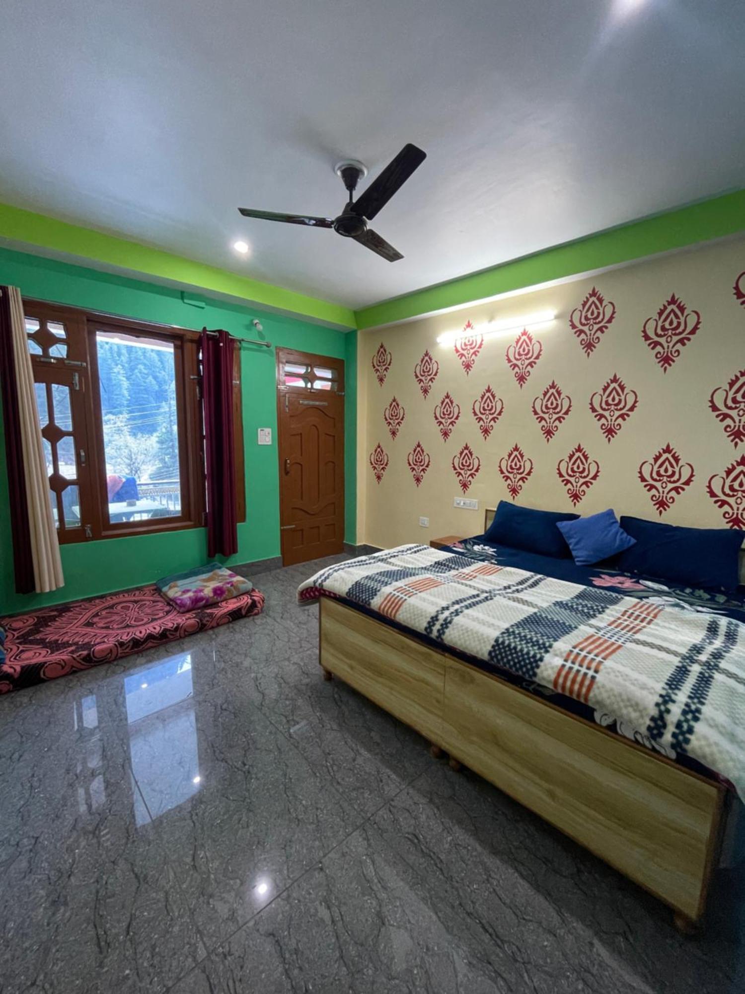 Chojh Inn Guest House Kasol Exterior foto