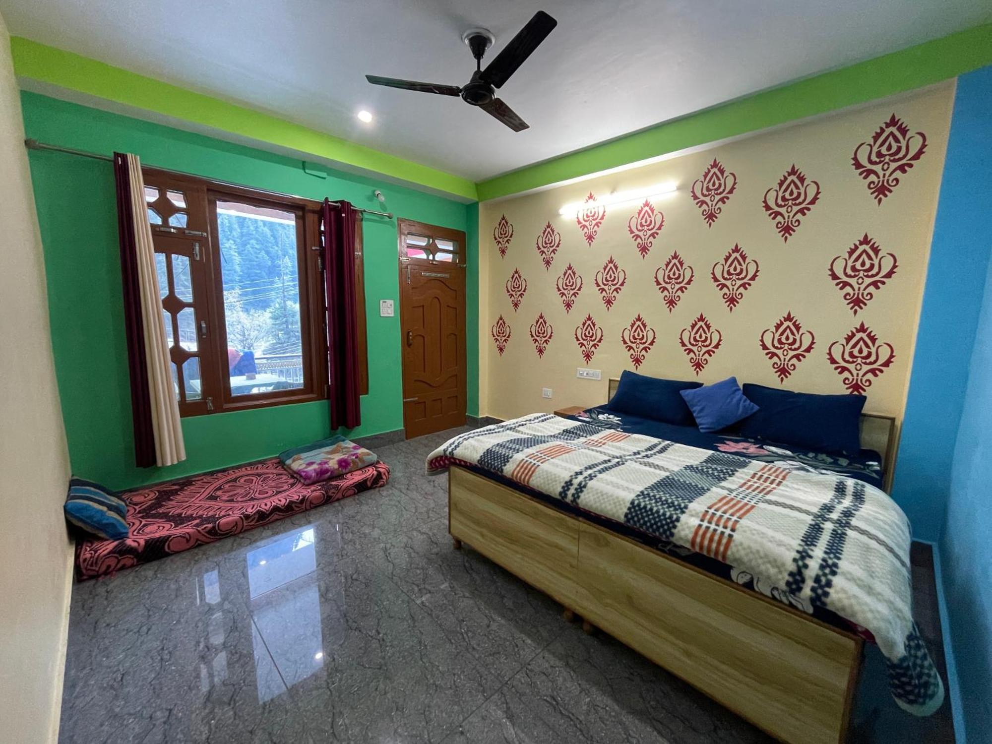 Chojh Inn Guest House Kasol Exterior foto